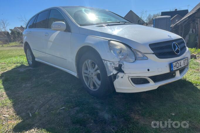 Mercedes-Benz R-Class W251 Minivan