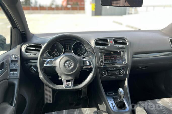 Volkswagen Golf 6 generation Hatchback 5-doors