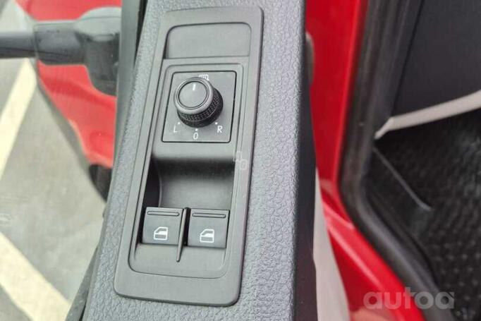 Volkswagen Transporter T6 Kombi minivan 4-doors