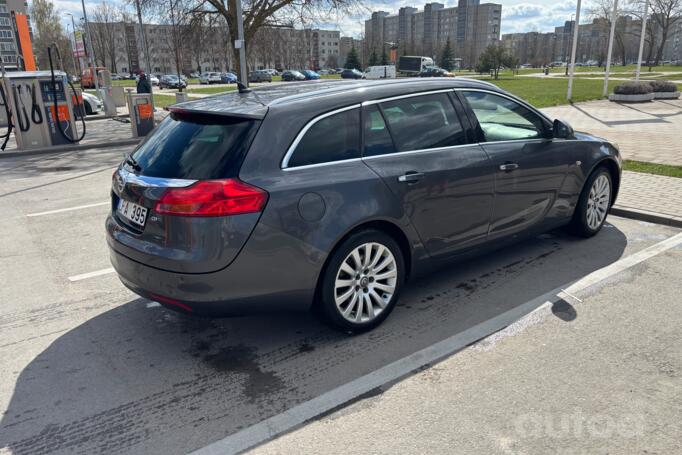 Opel Insignia A Sports Tourer wagon 5-doors