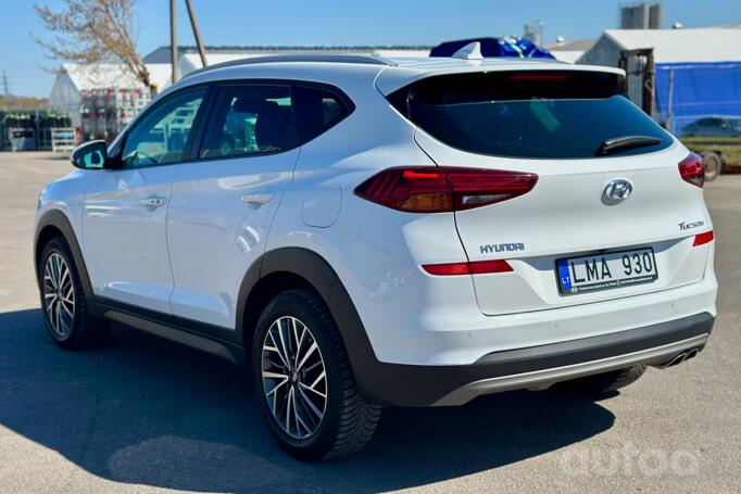 Hyundai Tucson 3 generation Crossover