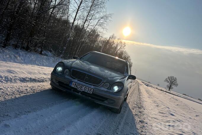 Mercedes-Benz E-Class W211 Sedan