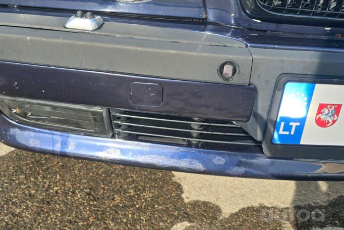 BMW 7 Series E38 Sedan