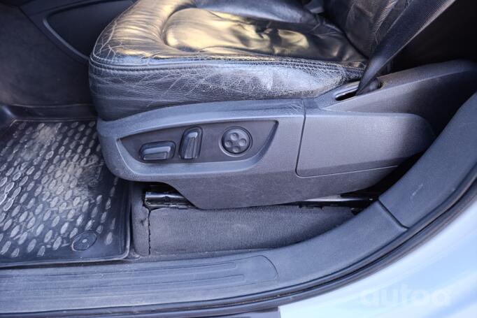 Audi Q7 4L Crossover