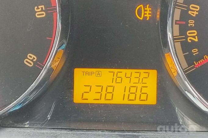 Opel Antara 1 generation Crossover