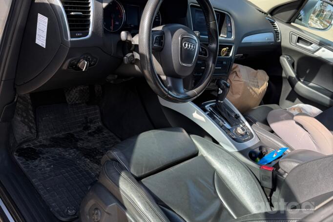 Audi Q5 8R Crossover