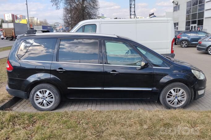 Ford Galaxy 2 generation [restyling] Minivan