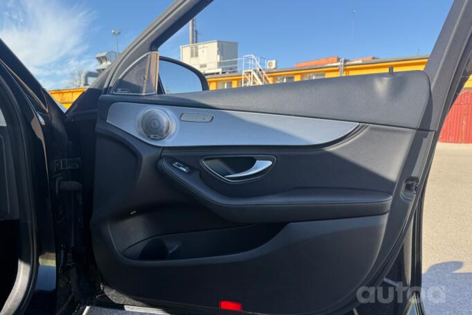 Mercedes-Benz C-Class W205/S205/C205 wagon