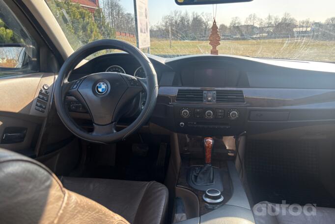 BMW 5 Series E60/E61 Touring wagon