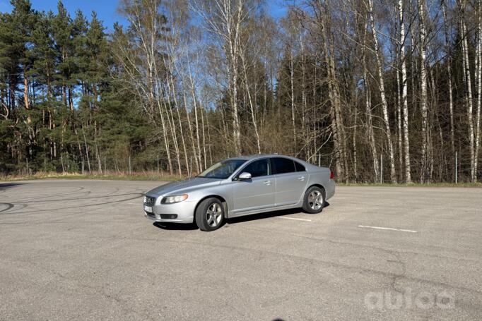 Volvo S80 2 generation Sedan