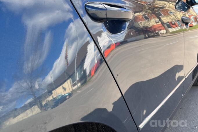 Volkswagen Passat B6 wagon 5-doors