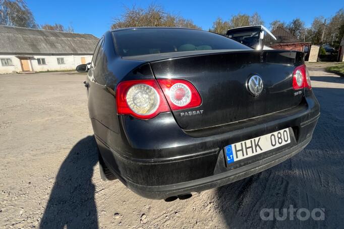 Volkswagen Passat B6 Sedan 4-doors