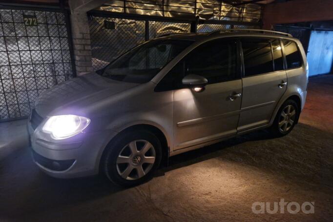 Volkswagen Touran 1 generation [2th restyling] Minivan