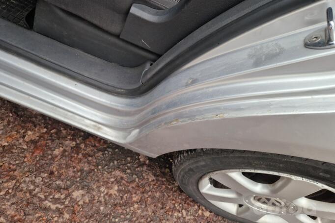 Volkswagen Touran 1 generation [2th restyling] Minivan