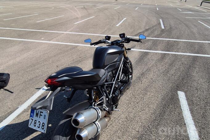 Ducati Streetfighter