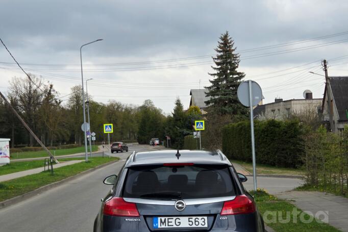 Opel Insignia OPC 1 generation
