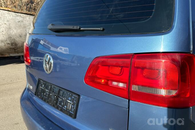 Volkswagen Touran 1 generation [2th restyling] Minivan