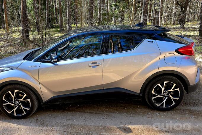 Toyota C-HR 1 generation Crossover