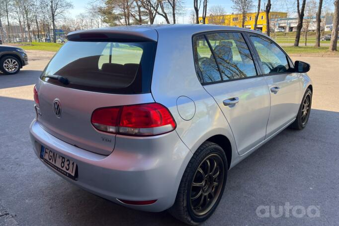 Volkswagen Golf 6 generation Hatchback 5-doors