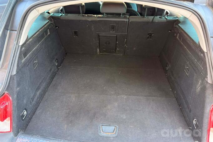 Opel Insignia A Sports Tourer wagon 5-doors