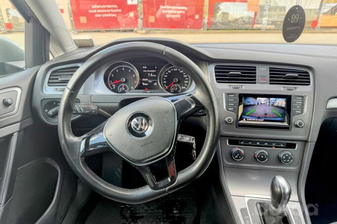 Volkswagen Golf 7 generation Variant wagon 5-doors