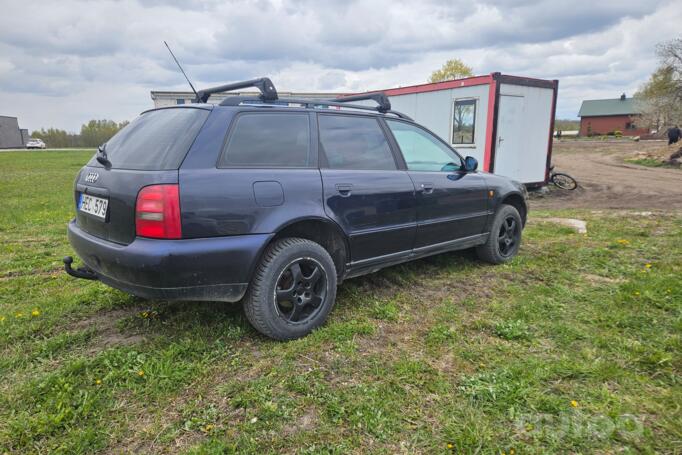 Audi A4 B5 Avant wagon 5-doors