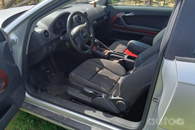 Audi A3 8P/8PA [restyling] Hatchback 3-doors