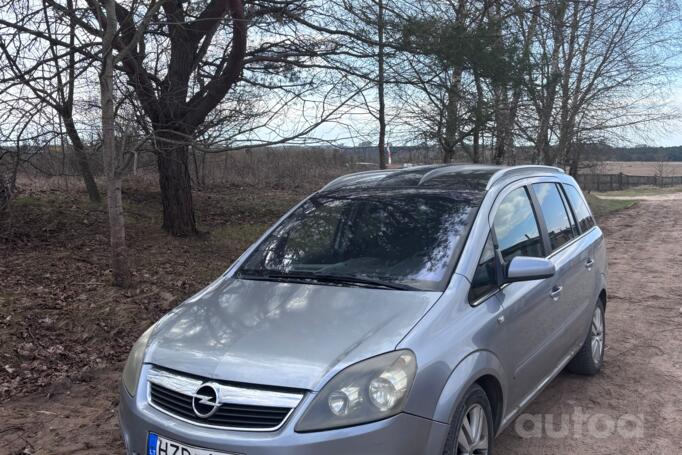 Opel Zafira B Minivan 5-doors