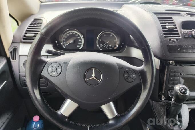 Mercedes-Benz Viano W639 [restyling] Minivan 4-doors