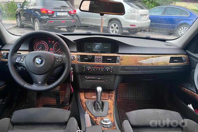 BMW 3 Series E90/E91/E92/E93 Sedan