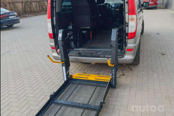 Mercedes-Benz Vito W639 Minivan 4-doors