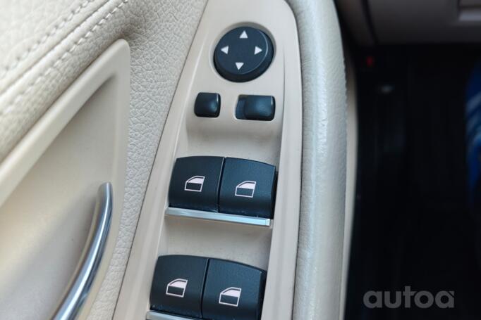 BMW 5 Series F07/F10/F11 [restyling] Sedan