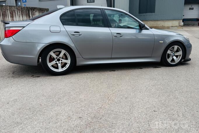 BMW 5 Series E60/E61 Sedan