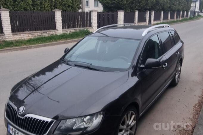 Skoda Superb 2 generation Combi wagon