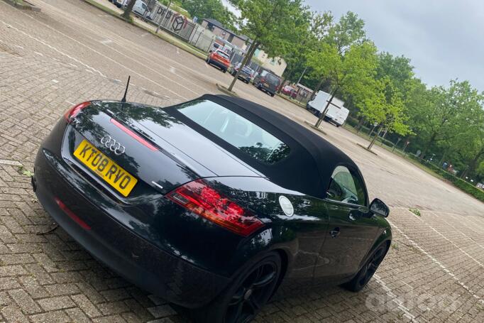Audi TT 8J Coupe 2-doors