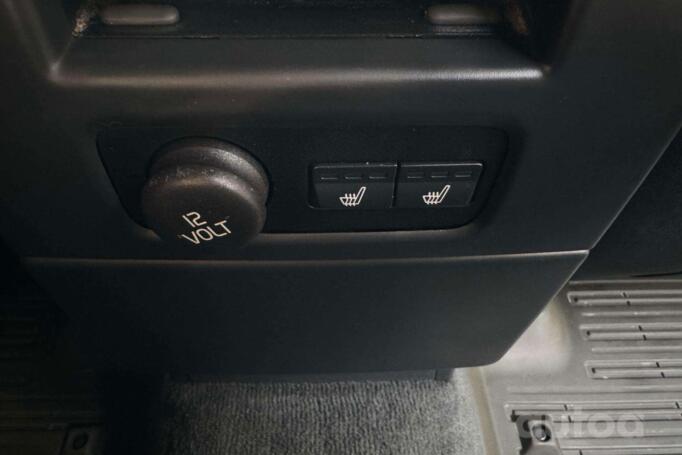 Volvo V70 3 generation wagon