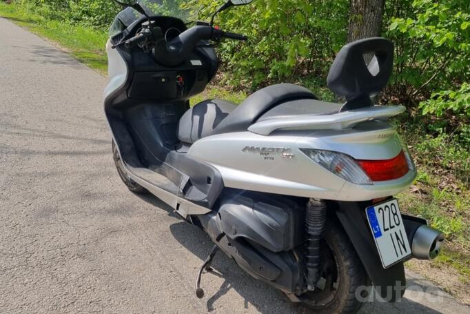 Yamaha MAJESTY