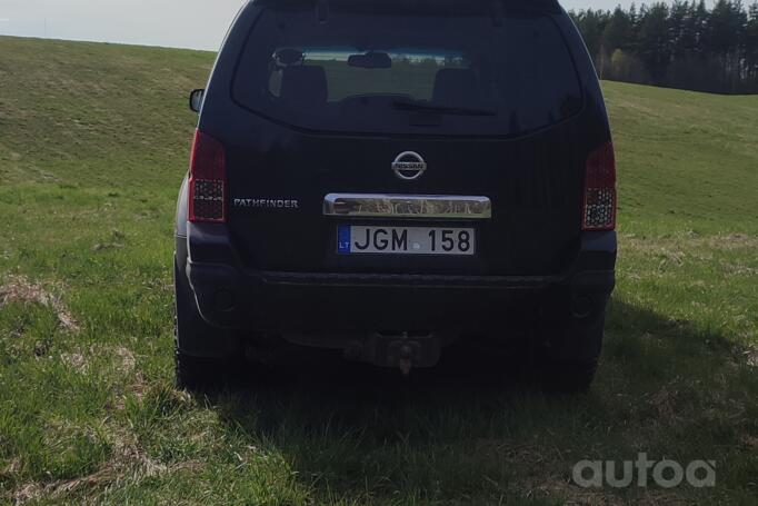 Nissan Pathfinder R51 SUV