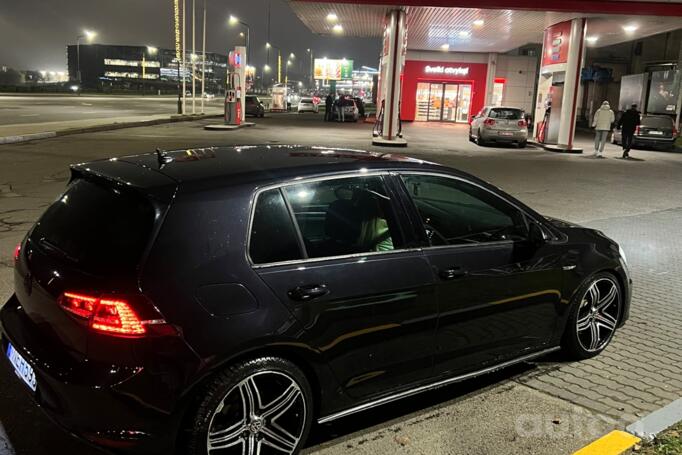 Volkswagen Golf 7 generation Hatchback 5-doors