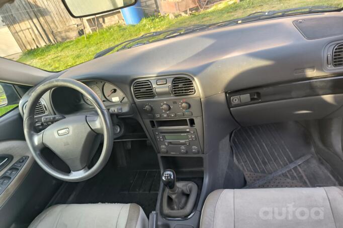 Volvo V40 1 generation [2th restyling] wagon
