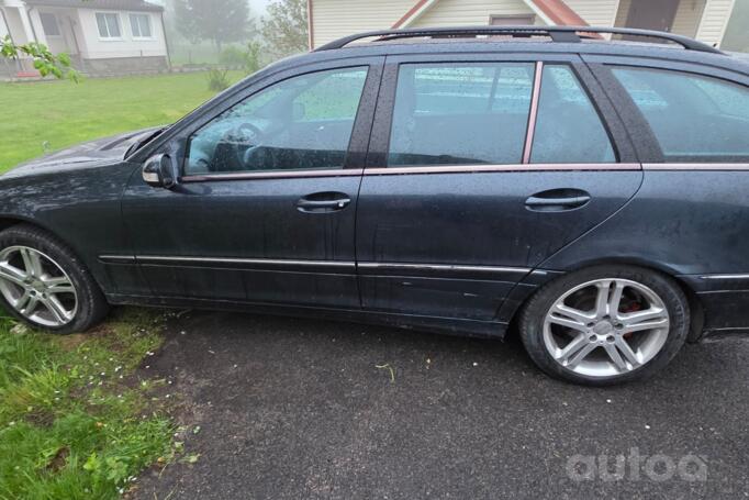 Mercedes-Benz C-Class W203/S203/CL203 wagon 5-doors