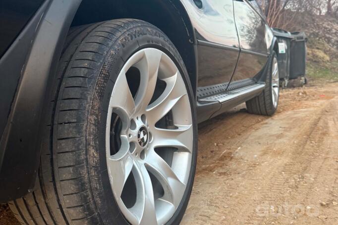 BMW X5 E53 Crossover