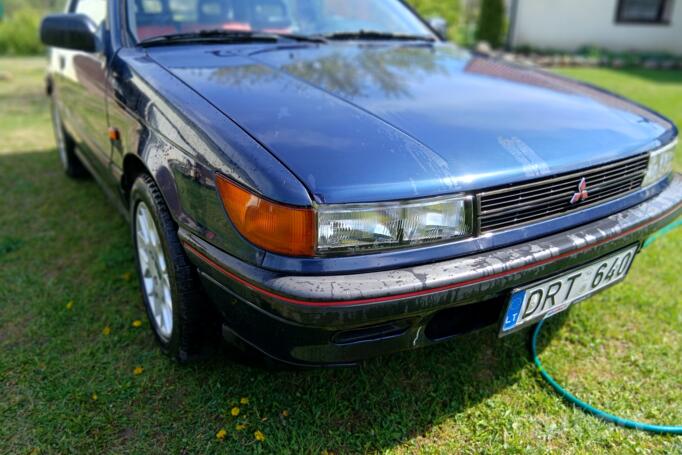 Mitsubishi Colt 3 generation