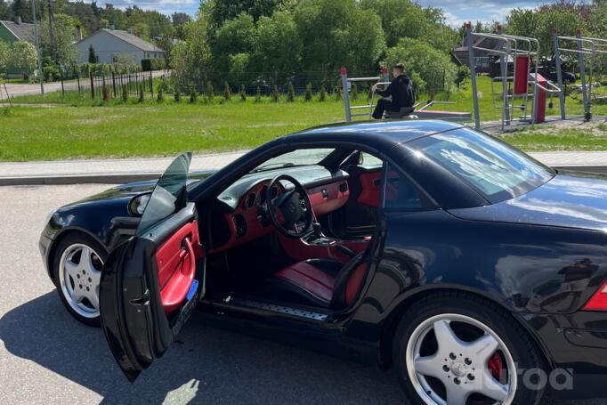 Mercedes-Benz SLK-Class R170 Roadster