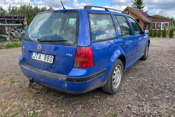 Volkswagen Golf 4 generation wagon