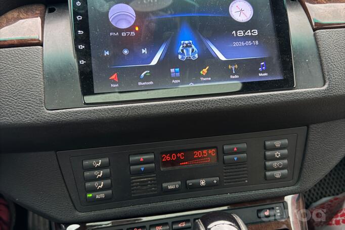 BMW X5 E53 Crossover