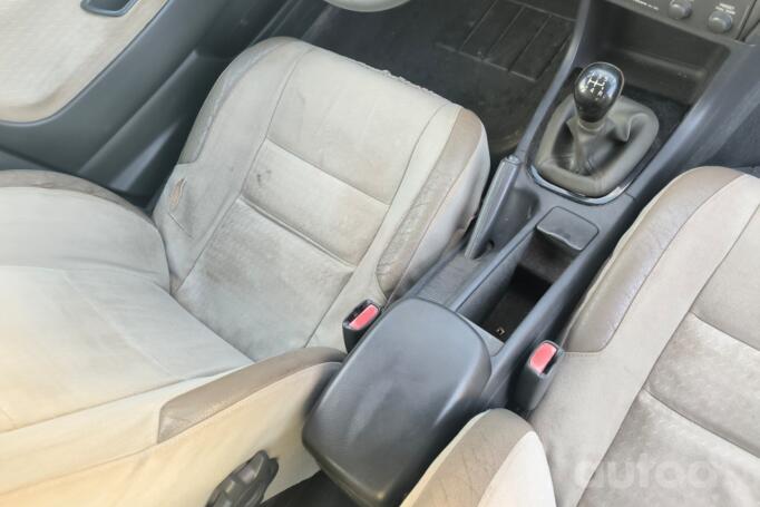 Volvo V40 1 generation [2th restyling] wagon