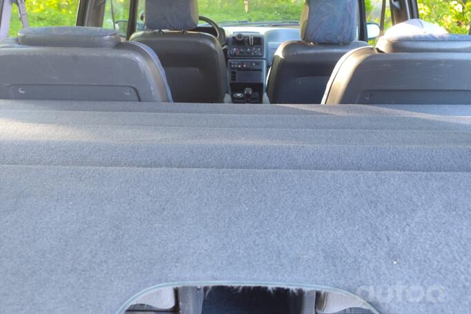 Renault Espace 2 generation Minivan