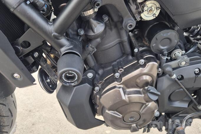 Yamaha MT