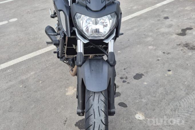 Yamaha MT